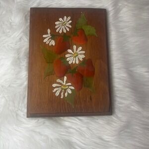 Vintage Hand-Painted Wooden Wall Plaques – Fruit & Daisy Kitchen Art Set of 4